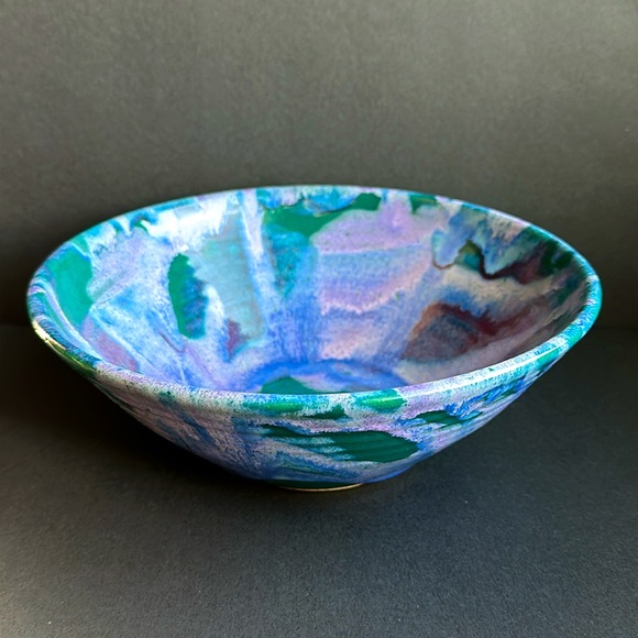 Artist Signed Studio Art Pottery Bowl Forest Green Purple Lavender Glaze 8” - Picture 9 of 9